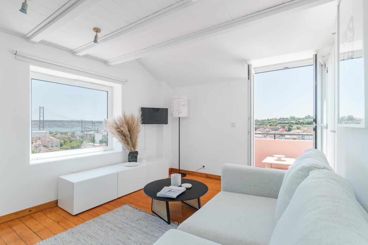 Casa Boma Lisboa - Unique Apartment With Private Balcony And Panoramic Bridge View - Alcantara IV Exterior foto